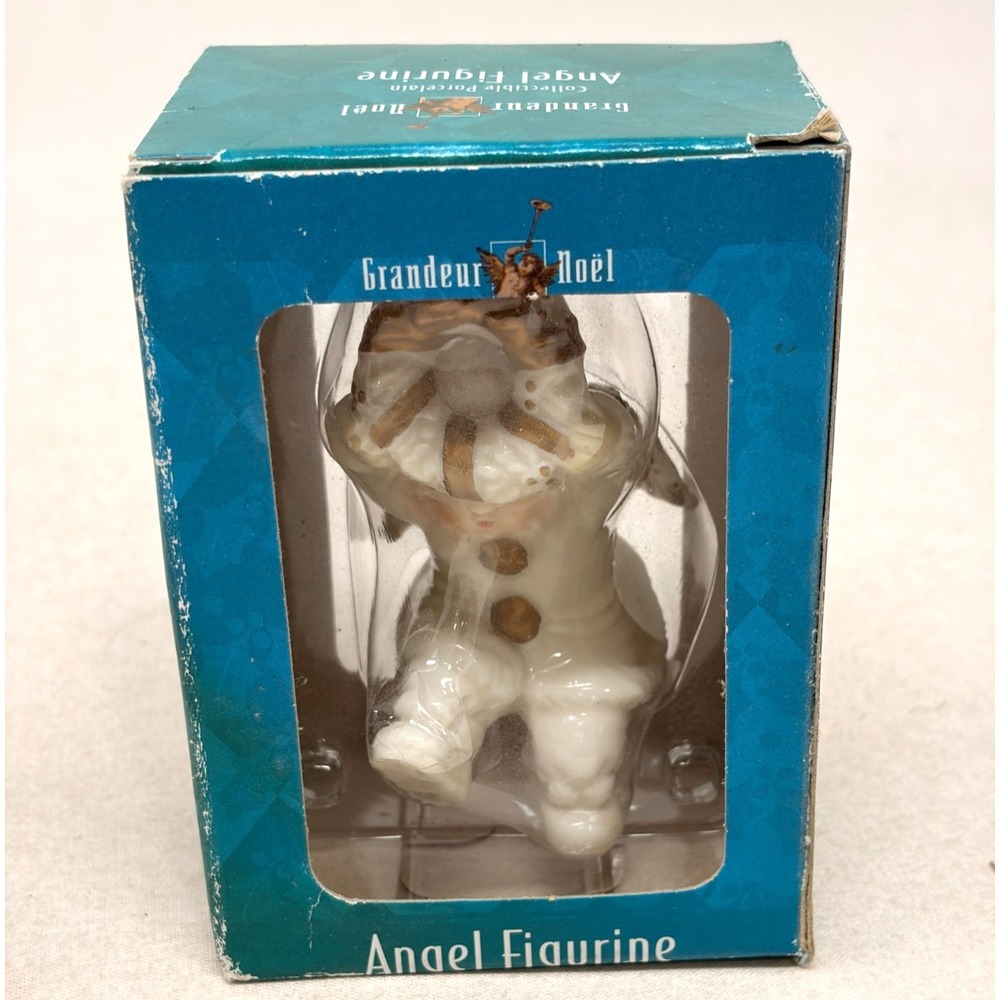 Grandeur Noel Angelique Porcelain Angel Figurine C67128 Gold Accents Boxed NOS